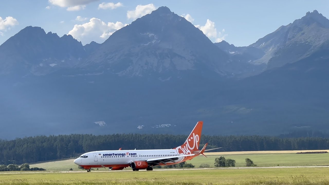 Boeing 737-800 landing and takeoff from Poprad-Tatry airport