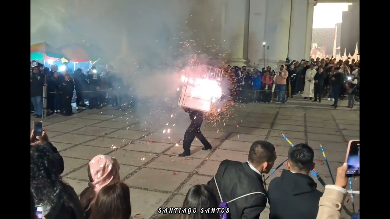 QUEMA DE TORITO Y MARIPOSA ~ PROCESIÓN DEL NIÑO DEL SANTISIMO TEMPLO DE LA RECOLECCIÓN 2025