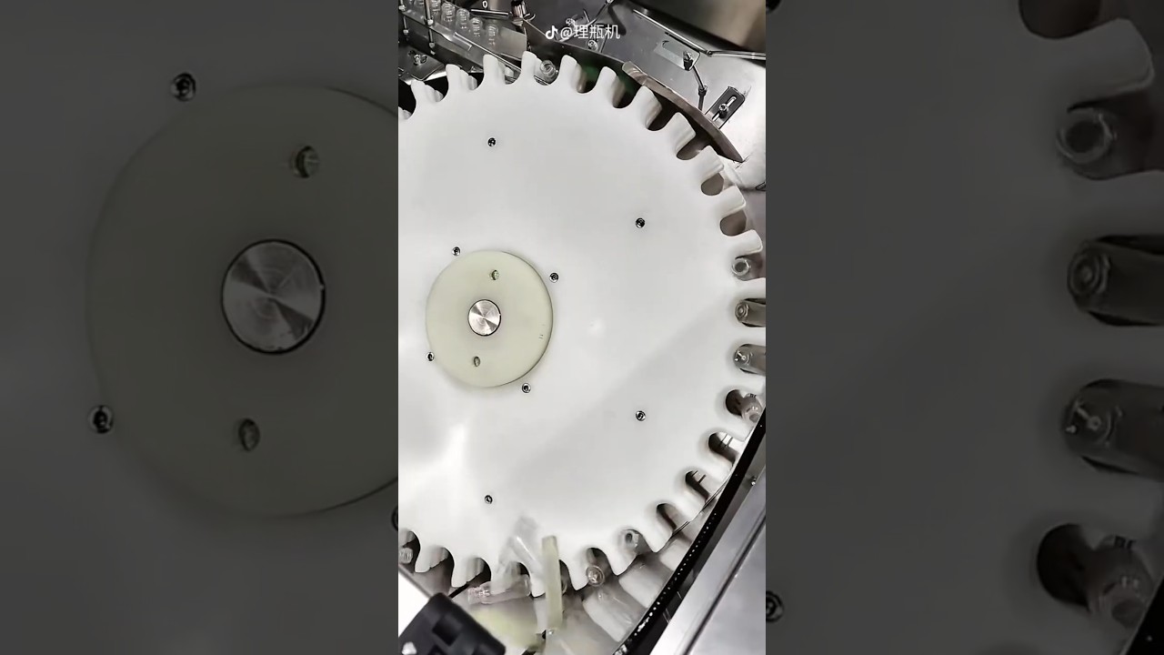 ЗАЛИПАТЕЛЬНОЕ Видео с Производства Бутылок #шортс