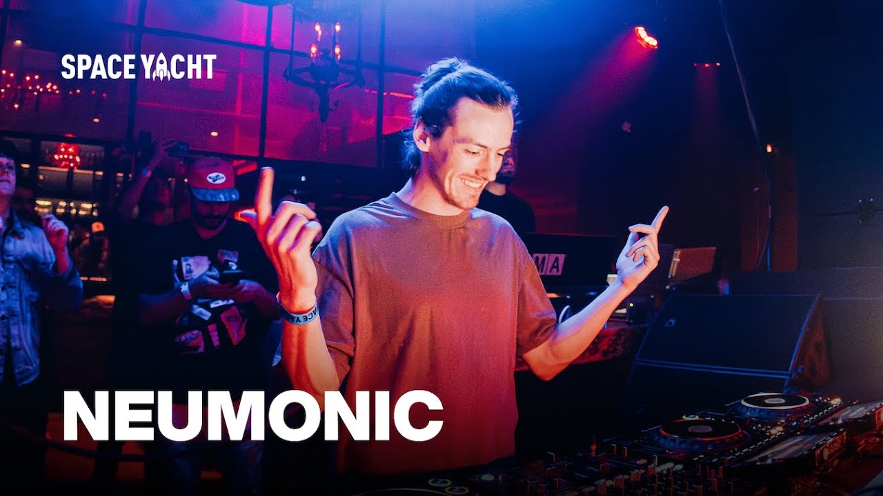 Neumonic | Space Yacht Los Angeles