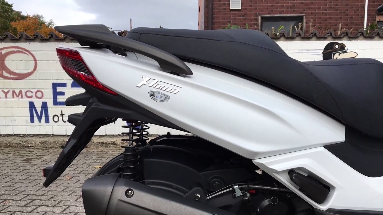 Kymco X-Town X Town 125i - Storages, Lights, Walkaround