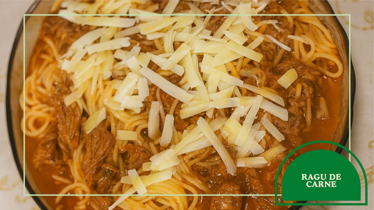 Ragu de Carne Fácil e Caseiro 🍲 | Combina com Tudo!
