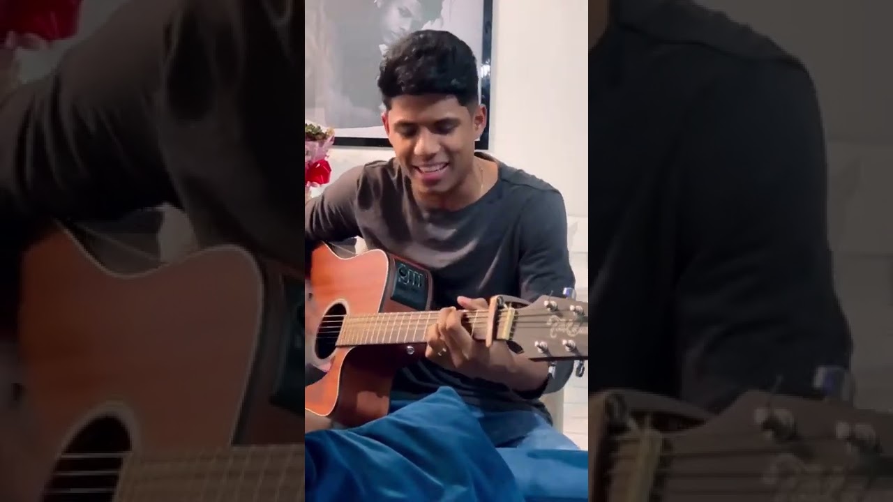 LUCAS ROQUE CANTANDO 