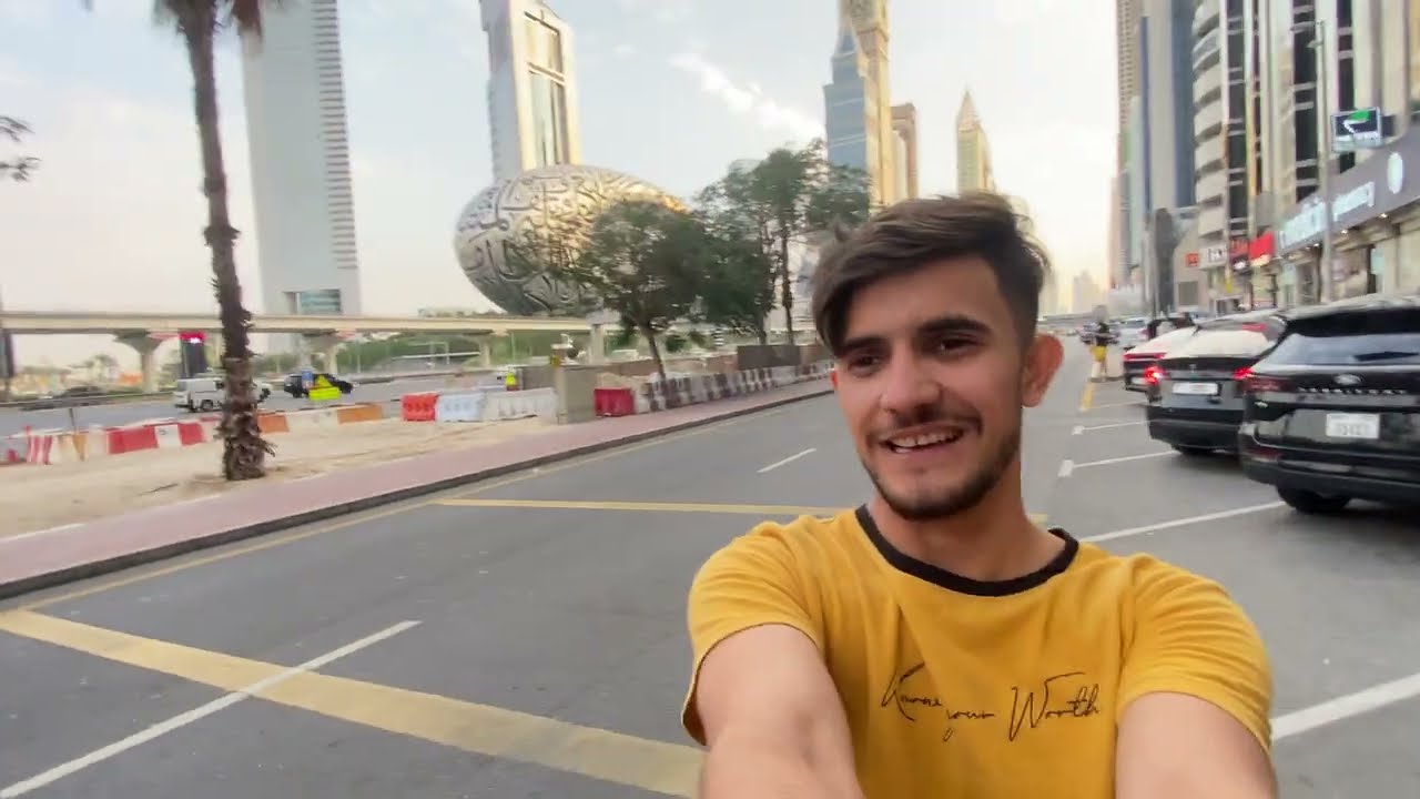#004 4th vlog with Abu G ❤️ Dubai#dubai #pakistan Kalma building 🇦🇪♥️ Dubai is safe ☪️🫡