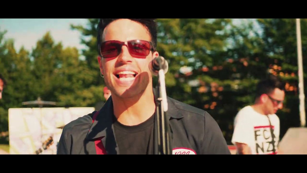 TFV - Non Molleremo Mai  (official video)