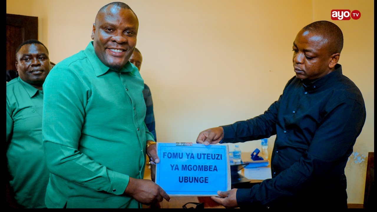 BABA LEVO ACHUKUA FOMU YA UTEUZI KUGOMBEA UBUNGE KIGOMA, ''MIMI NI ZAIDI YA FIMBO YA MUSA''