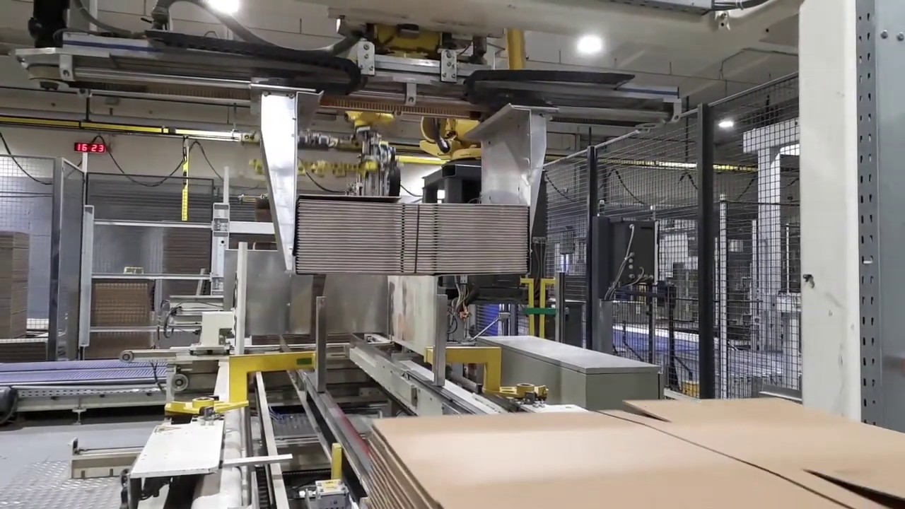 MUK Robot Palletiser System Паллетайзер, установка с роботом