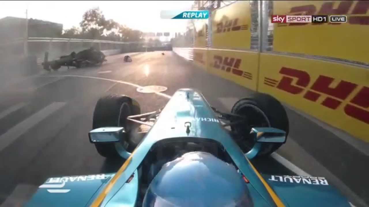 GERMAN | Nick Heidfeld Huge Crash | 2014 FIA Formula E Round 1 Beijing
