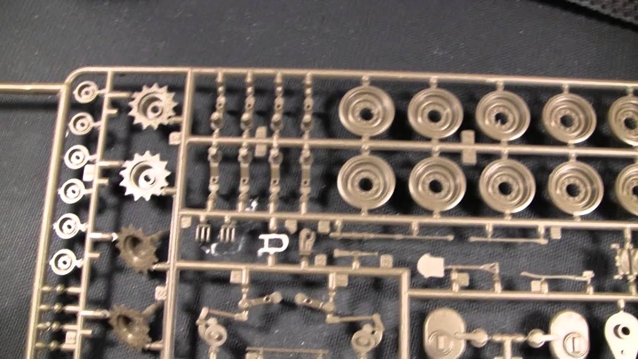 1/35 Italeri World of Tanks Chaffee Model kit review