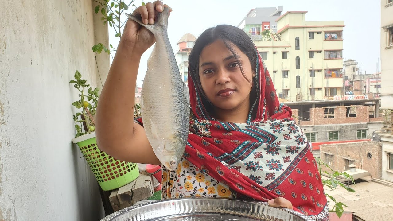 বড় নদীর ইলিশ মাছের পানি খোলা বানালাম|| hilsha fish Pani khola