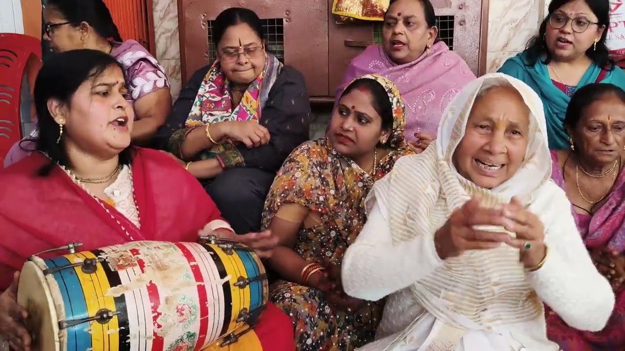 अभी तक नहीं सुना होगा लड्डू गोपाल के ऊपर लड्डू के जैसा है लड्डू गोपाल मुझे बड़ा प्यारा लगे👌❤️🙏🏻🔱