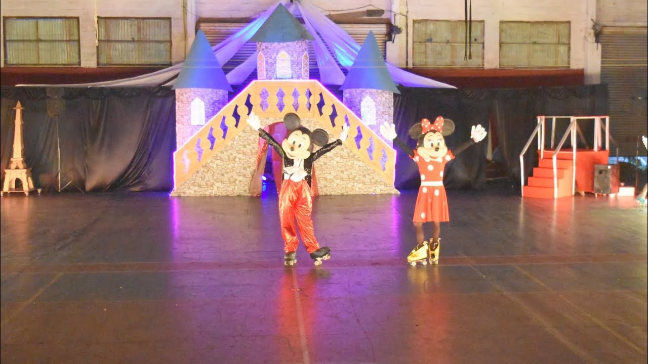 APERTURA DISNEY SOBRE RUEDAS 2 - TEAM BOSCH PATIN ARTÍSTICO