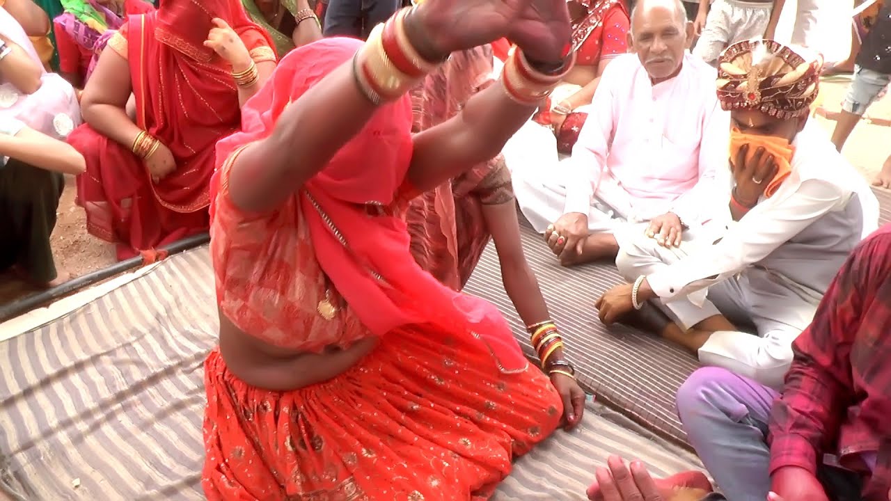 बुन्देलखण्ड की शादी की जात्रा मजेदार वीडियो || Funny  Culture Of Bundelkhand #wedding #comedyshow
