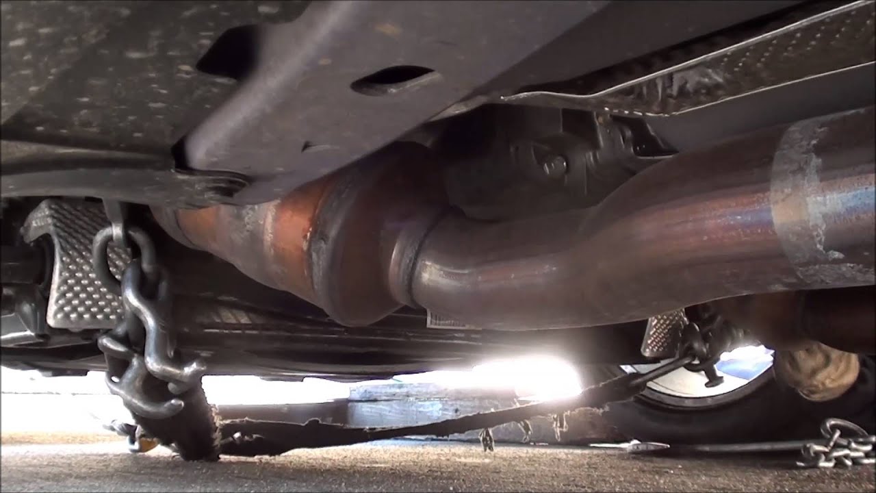 2013 Dodge Challenger proper front tow points and tow procedure