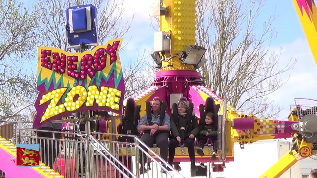 Manège Loop Zone, foire de Pâques de Caen 2018 ( 14 )