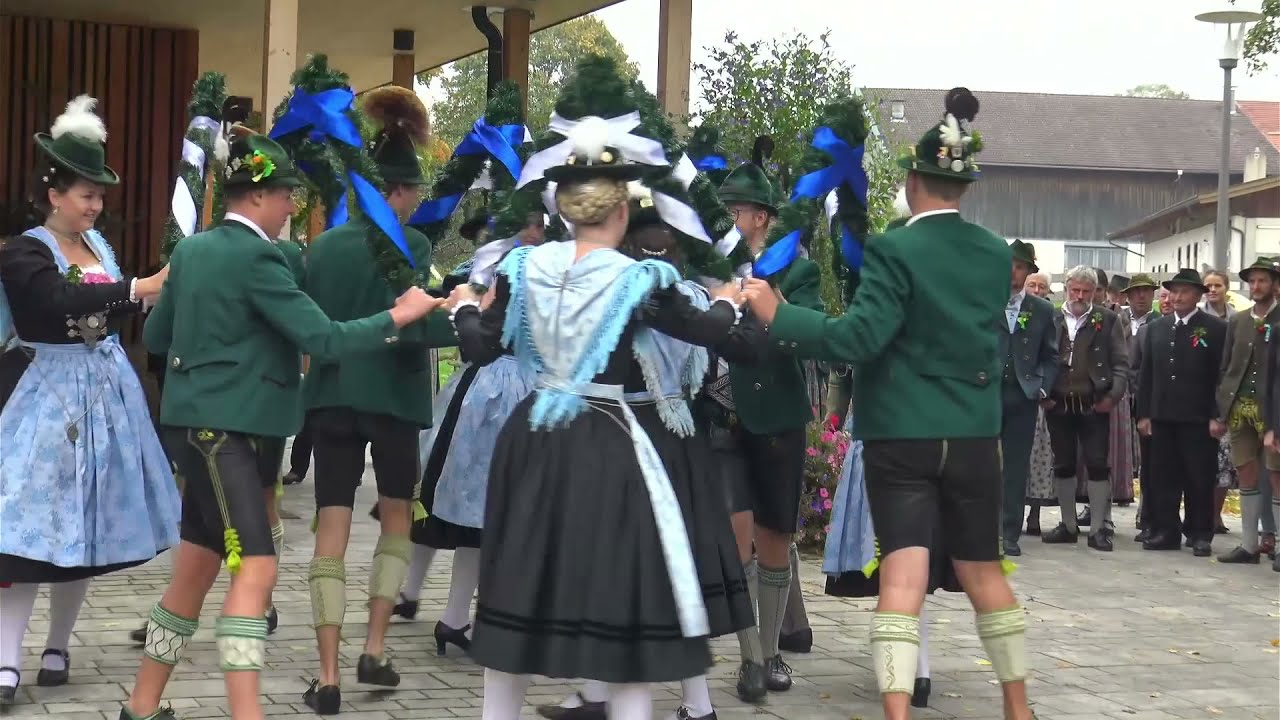 74. Almbauerntag 2021 in Unterwössen. Festzug und Sterntanz