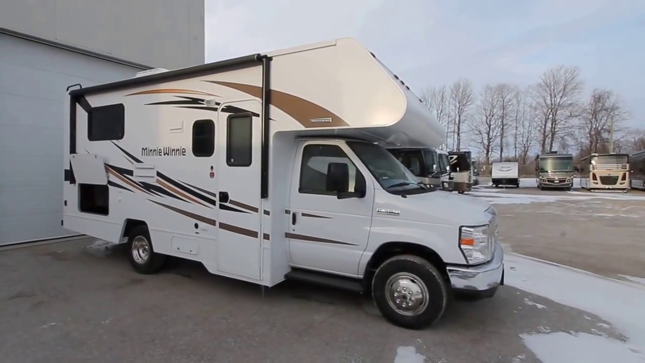 Отличный макет — обзор Winnebago Minnie Winnie 22R 2017 года