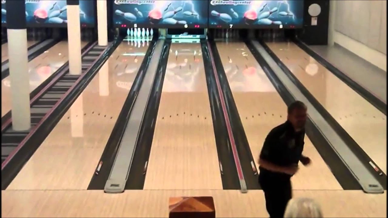 Lars 300 game 11-26-11