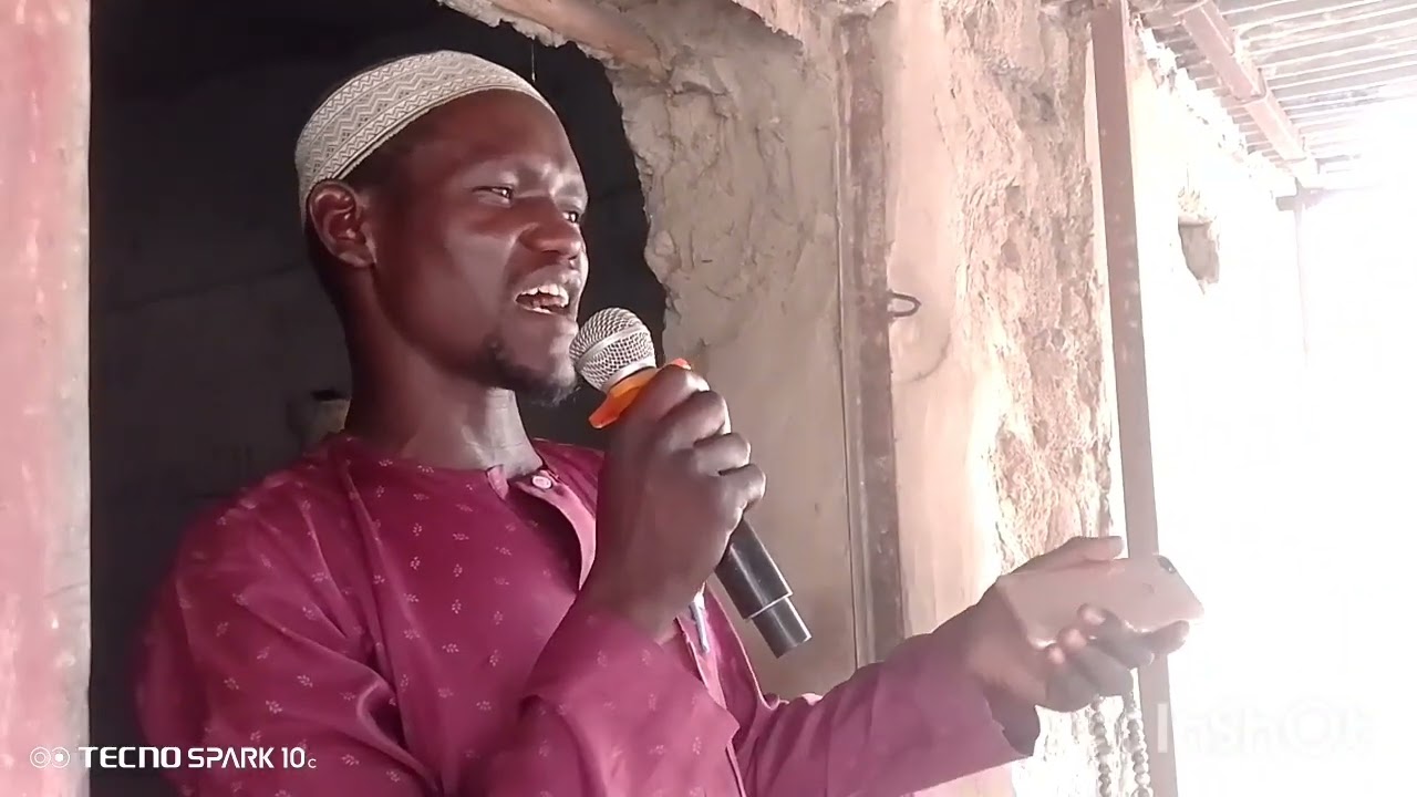 Muna Taya ku munrn Yan Makaranta 