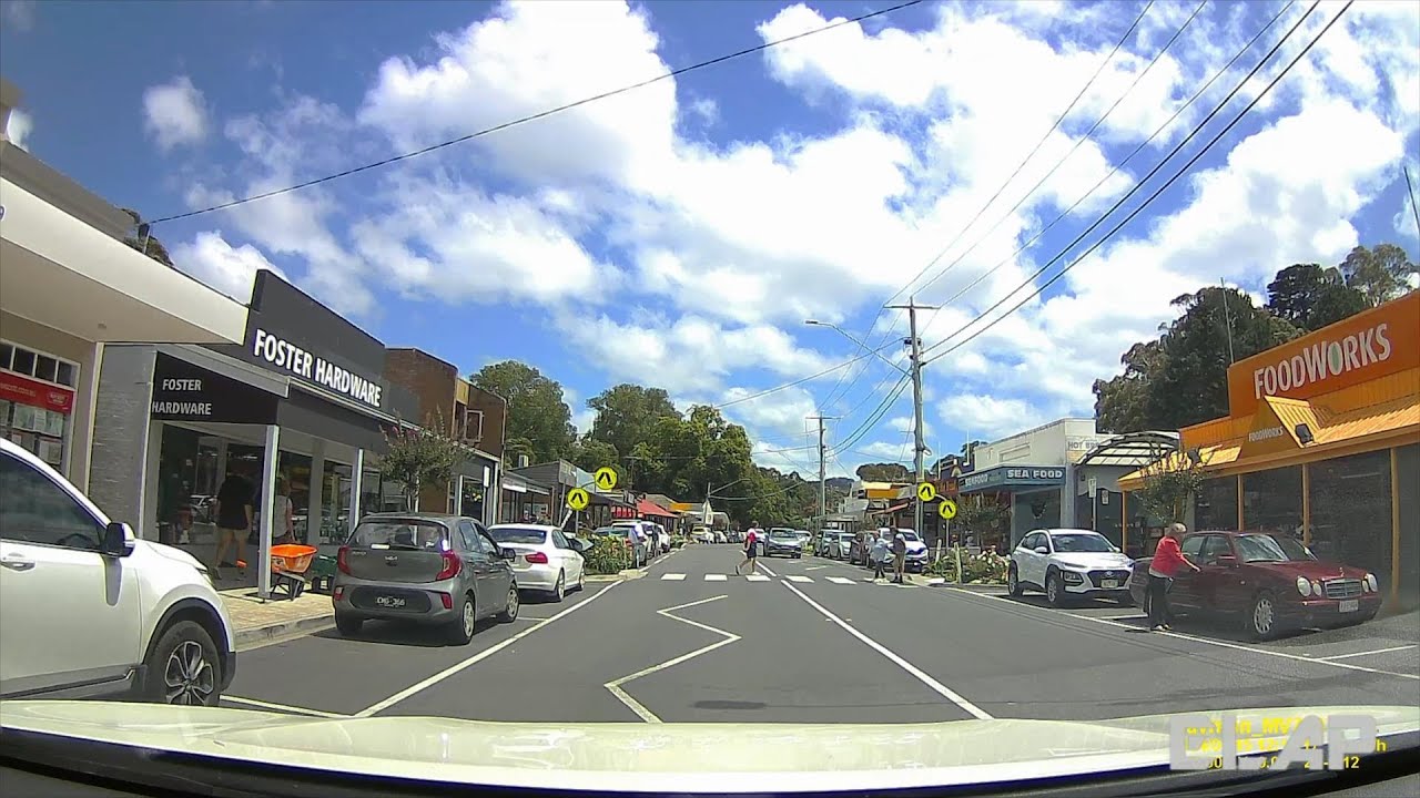4K DASH CAM AUSTRALIA, VICTORIA. Driving through the town of FOSTER.