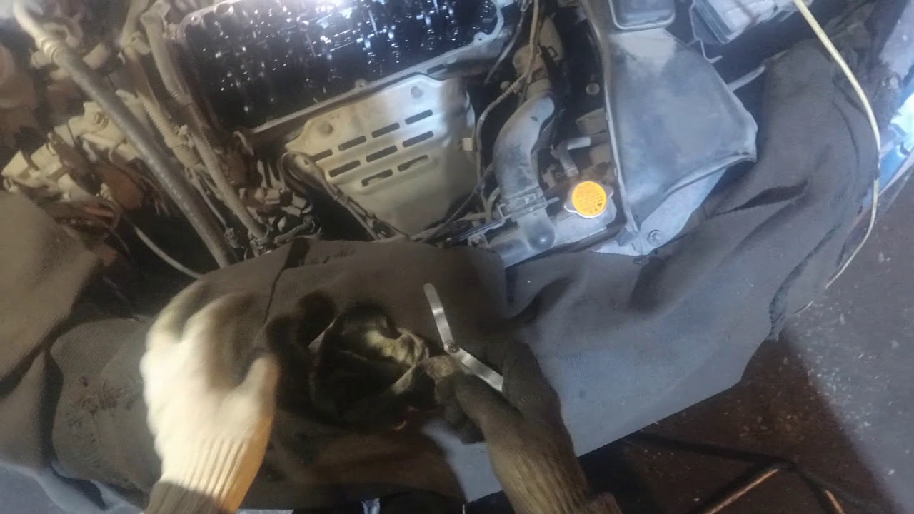 Mitsubishi. Outlander. Регулировка клапанов.