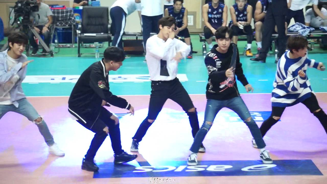 161019 우리카드 위비 배구단 개막전 B1A4 - 이게무슨일이야