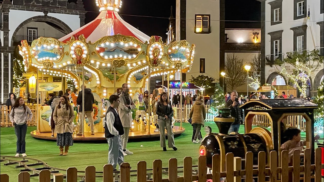 LIVE: Ponta Delgada first day Christmas 🤶🎄 Market, Sao Miguel Azores Portugal 🇵🇹 - 01.12.2025 #natal