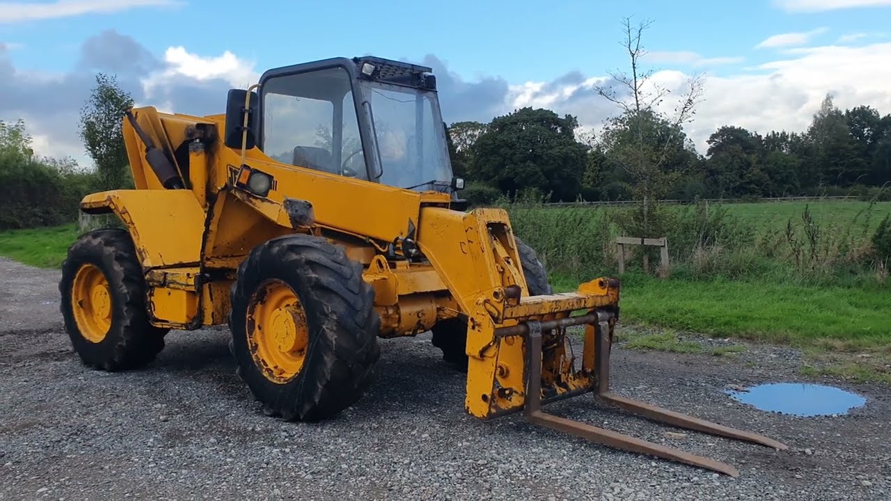 JCB Telehandler Ellwoodfarmmachinery.co.uk