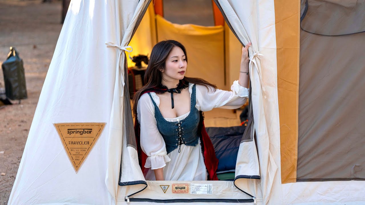 MEDIEVAL GIRL CAMPING IN THE MODERN WORLD 🔥⛺