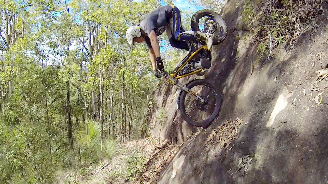 How to ride drop offs and steep descents on trials bikes︱Cross Training Trials Techniques
