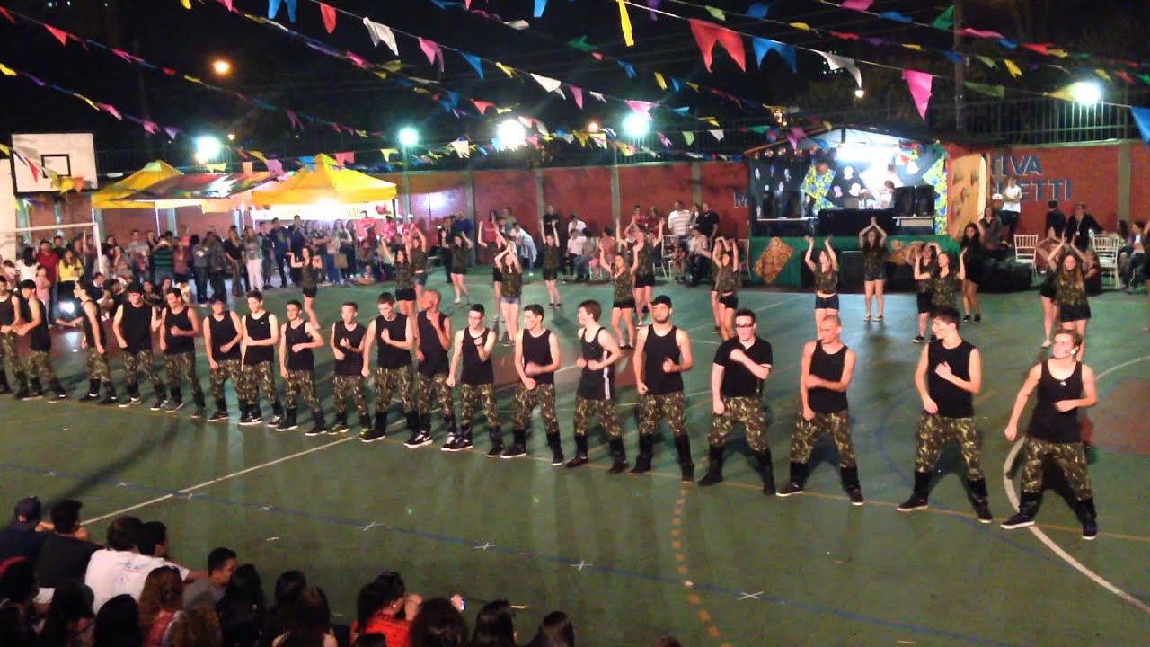 Dança do Terceiro Ano 2015 (ESI Colégio São José)