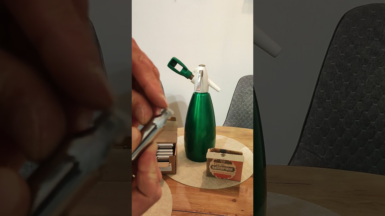 Советский сифон на современных баллончиках без разборки и реконструкций.