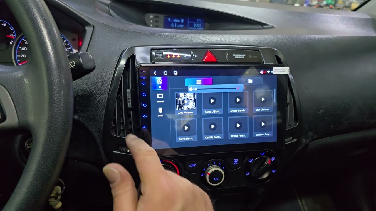 I-20 οθόνη Android Target acoustics 8 core carplay android auto και κάμερα 170 μοιρων BY DOUSIS