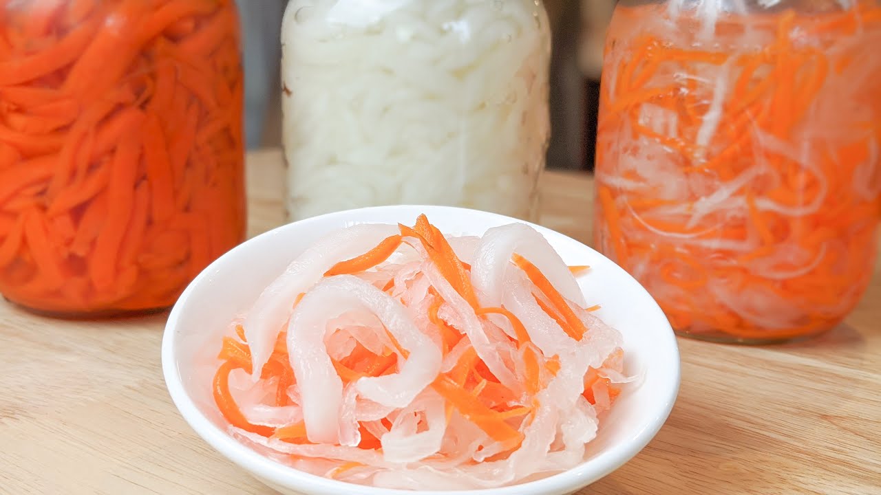 Comment faire des légumes marinés (carottes et daikons)