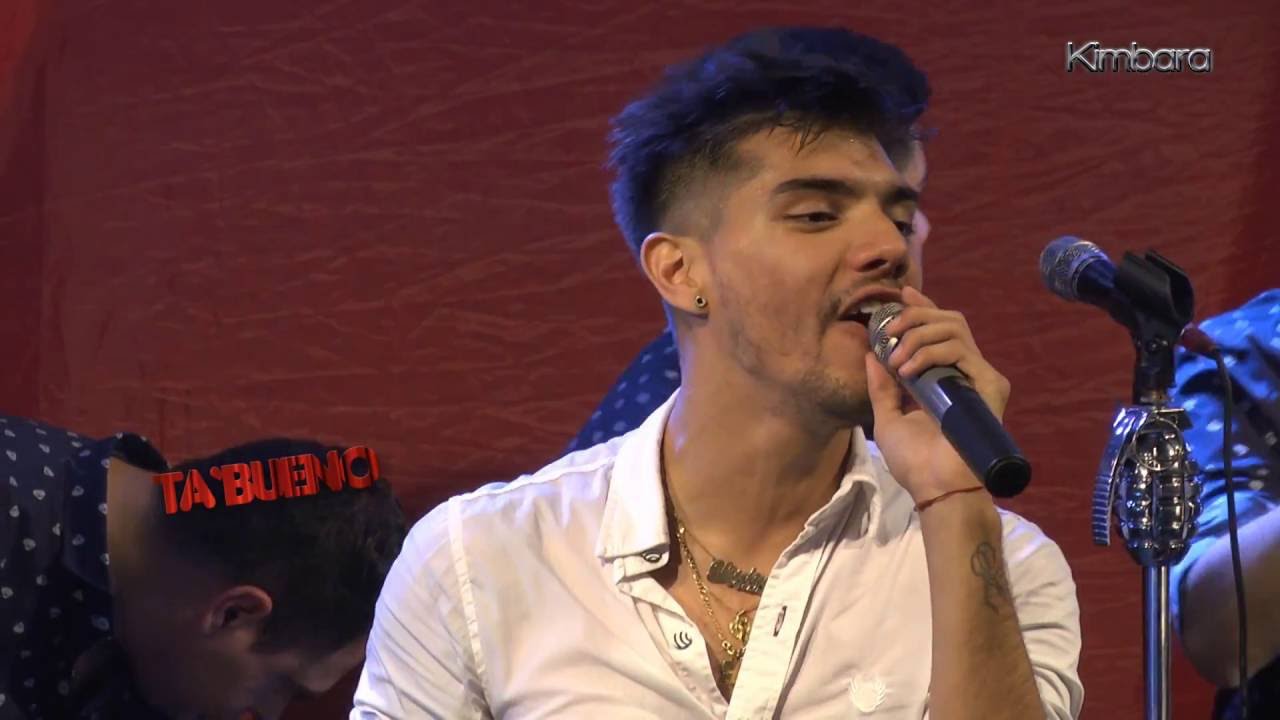 Kimbara // Pasaran - Solamente Mía (En Vivo)