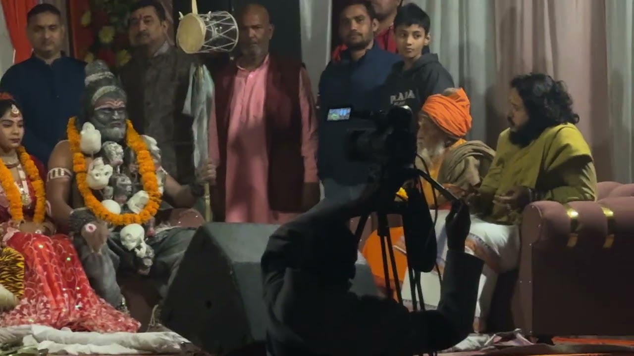 “आजमगढ़ में महायज्ञ का चौथा दिन | 4 दिन से चल रहा भव्य यज्ञ | Full 6 Minute Video”