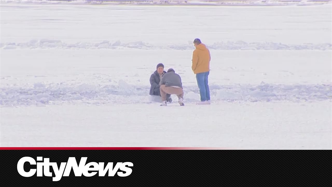 Toronto police urge people to stay off the ice ahead of winter warm up