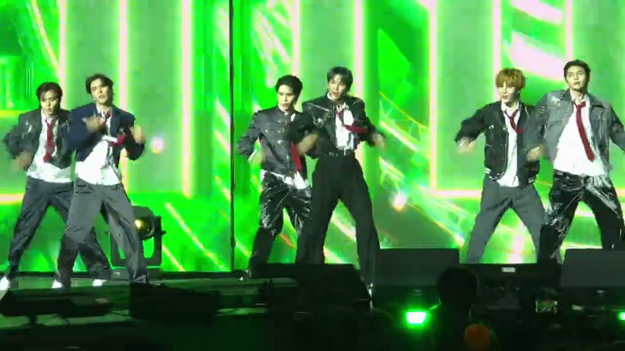 SMTOWN LIVE 2025 in London || SMTR25 - Lucifer (SHINee) [4K]