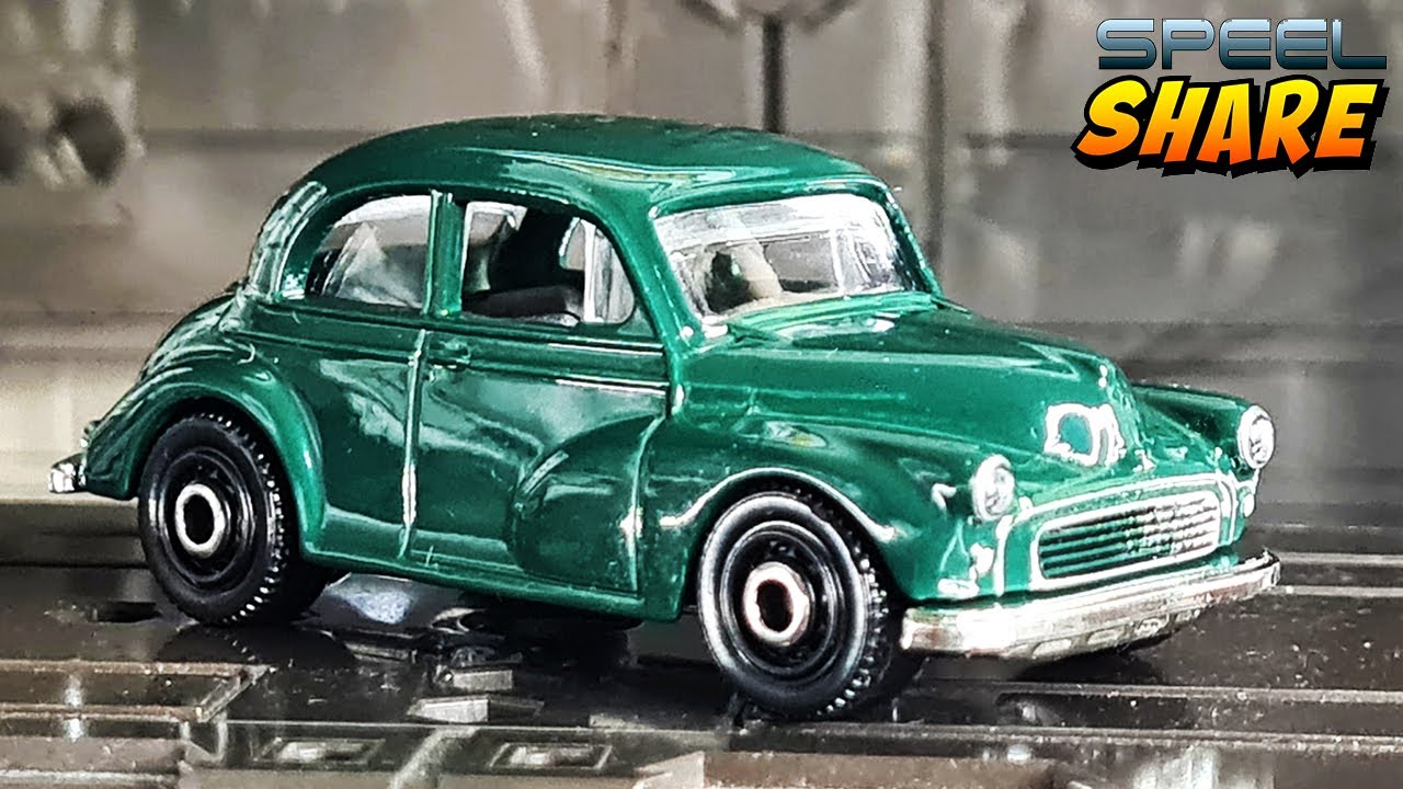 Matchbox Morris Minor Saloon in British Racing Green
