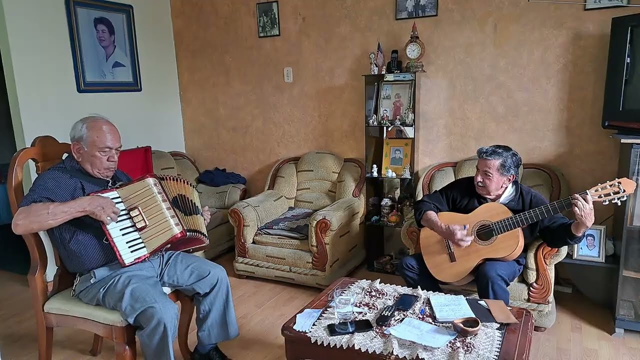 Un Vals en Acordeón y Guitarra...Carlos Arroyo y José Mosquera.