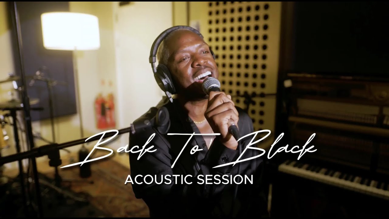 Amy Winehouse Back To Black (Acoustic Session)