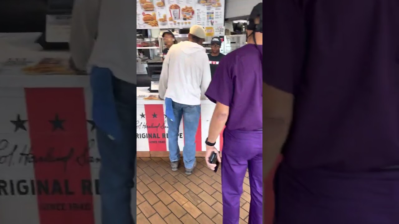 В KFC ЭТО ЧУТЬ НЕ ПРОИЗОШЛО