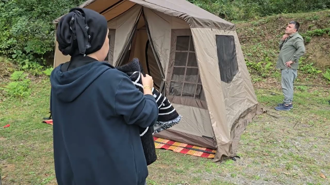 İSVEÇ OCAĞIYLA ŞİDDETLİ YAĞMURDA KAMP