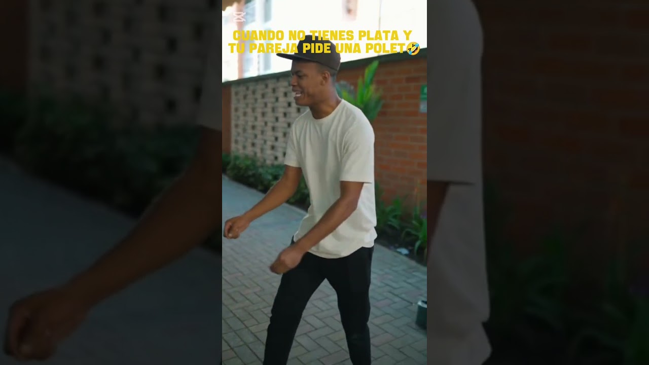 Cuando sales con tu pareja y pide una Polet🤣😭