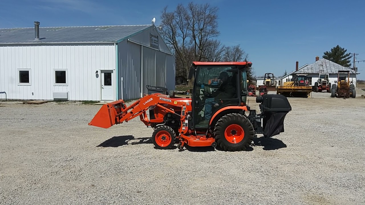 2015 KUBOTA B2650.   $24,900
