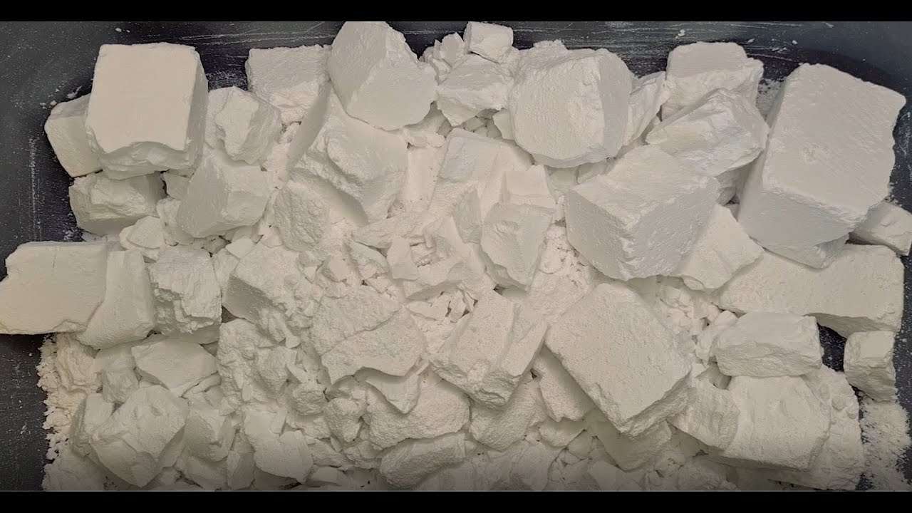 Easy Grip gym chalk ASMR | Plain Jane gym chalk crush | Oddly Satisfying | Long powder play