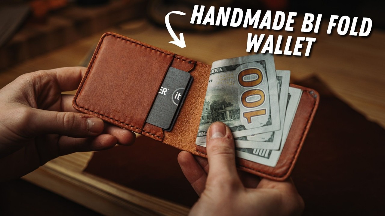 Делаем минималистичный кожаный кошелек в два сложения своими руками &mdash; Leathercraft ASMR