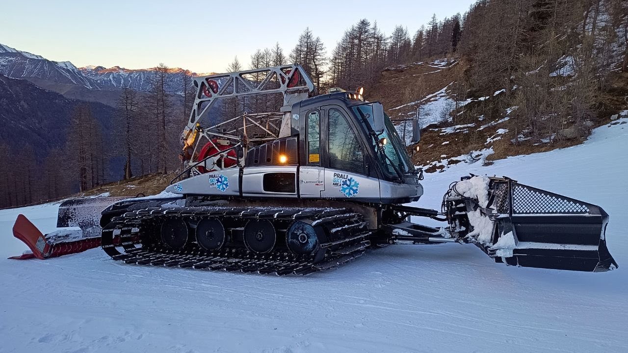 Prinoth Leitwolf W Pushing Snow - High Quality Sound