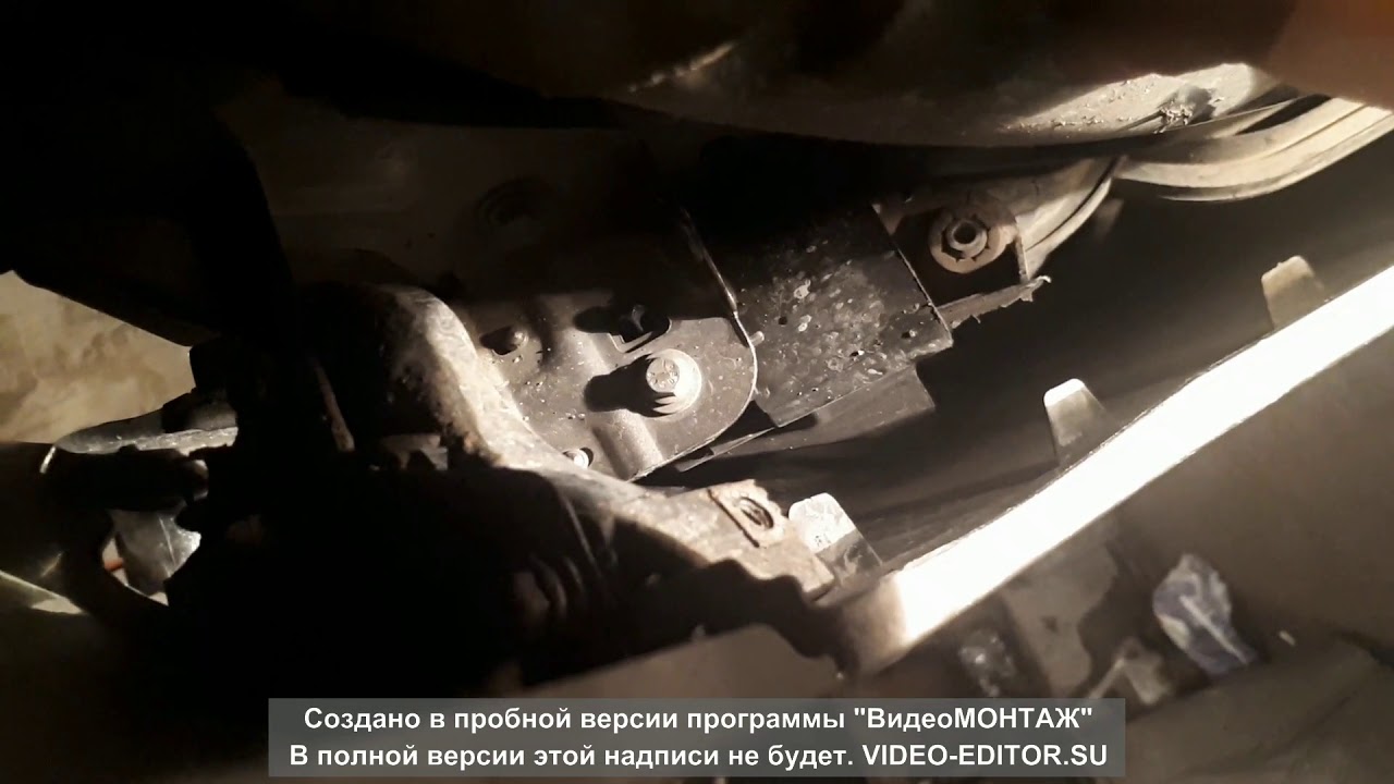 Renault Fluence снятие и ремонт бампера