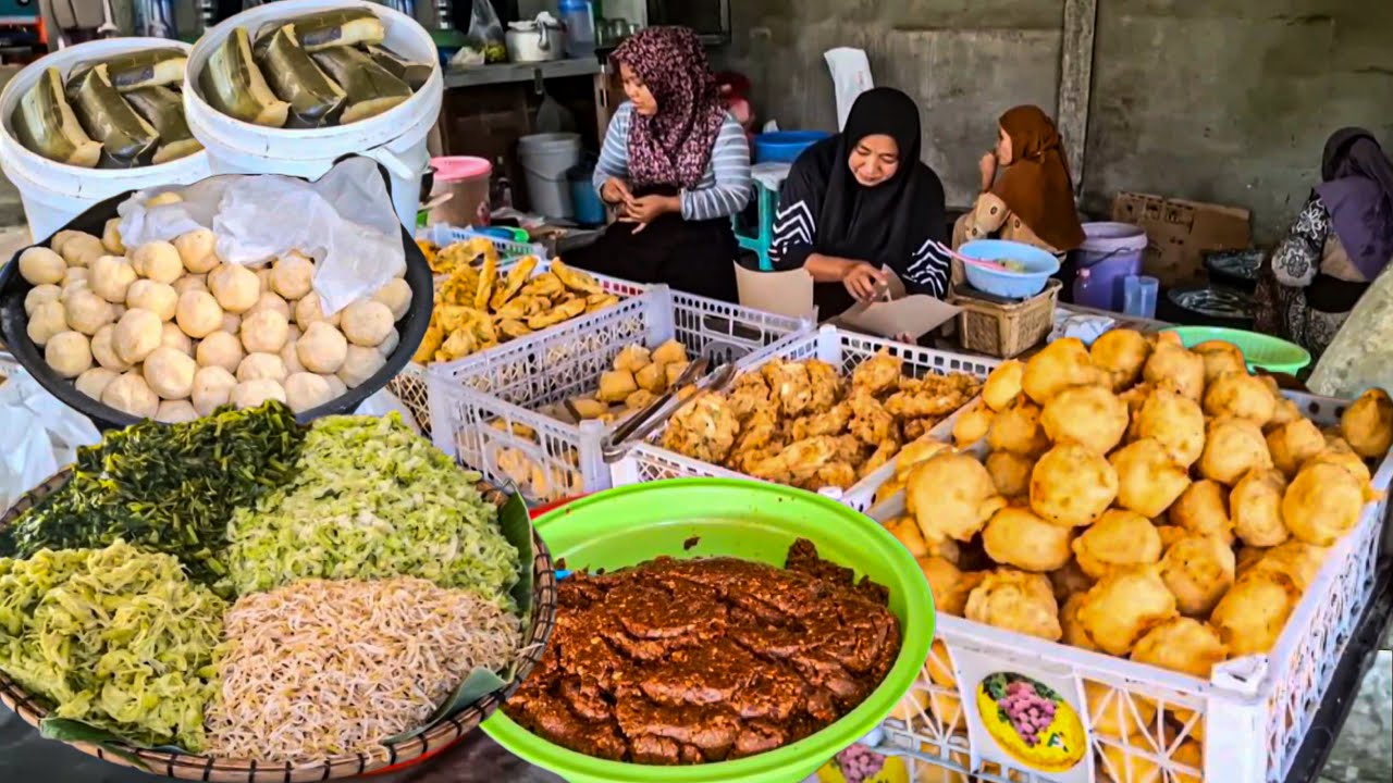 NEKAT JUALAN DITEMPAT RAWAN BANJIR BANDANG DEMI KELUARGA!!! SEKALI MASAK LANGSUNG AWUR AWURAN